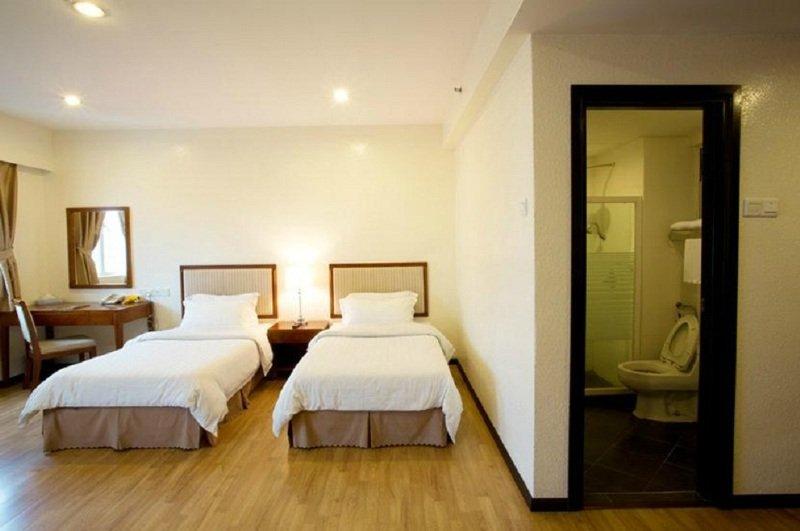 Alora Hotel Penang 페낭 외부 사진
